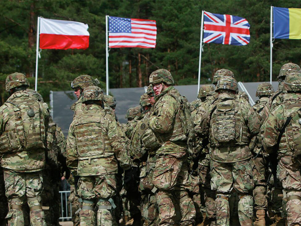 Три страны Запада захотели направить войска на Украину Три страны Запада захотели направить войска на Украину