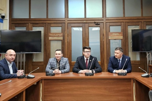 Депутат ГД Александр Спиридонов: Наша задача - помочь подрастающему поколению самореализоваться Депутат ГД Александр Спиридонов: Наша задача - помочь подрастающему поколению самореализоваться