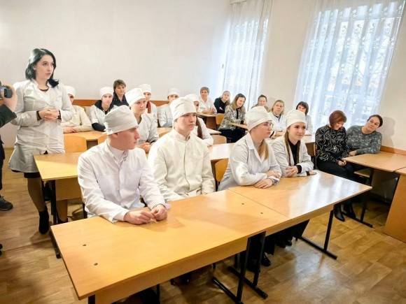 Михаил Мурашко посетил Херсонскую область с рабочей поездкой Михаил Мурашко посетил Херсонскую область с рабочей поездкой