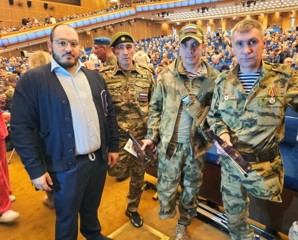 Во имя Победы: как компания «АтАг» поддерживает бойцов на передовой Во имя Победы: как компания «АтАг» поддерживает бойцов на передовой