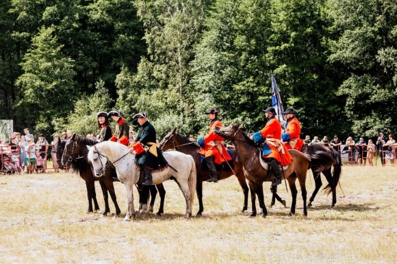 В Национальном парке «Мещера» стартовал проект «Александрова дорога» В Национальном парке «Мещера» стартовал проект «Александрова дорога»