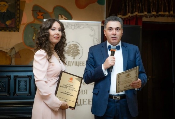 Александр Стриженов, Наталия Белохвостикова и другие деятели культуры получили награды за поддержку одарённых детей Александр Стриженов, Наталия Белохвостикова и другие деятели культуры получили награды за поддержку одарённых детей