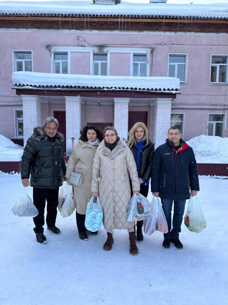 Жизнь, посвященная помощи другим: путь сенатора Елены Шумиловой в качестве волонтера Жизнь, посвященная помощи другим: путь сенатора Елены Шумиловой в качестве волонтера