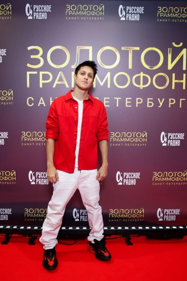 Концерт лауреатов Премии «Золотой Граммофон» в Северной столице дал старт череде мероприятий, посвященных 80-летию Великой Победы Концерт лауреатов Премии «Золотой Граммофон» в Северной столице дал старт череде мероприятий, посвященных 80-летию Великой Победы