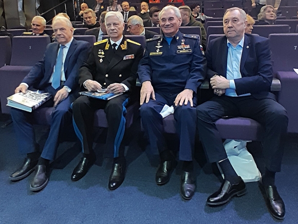 Визиты Юрия Гагарина за рубеж повысили престиж Советского Союза