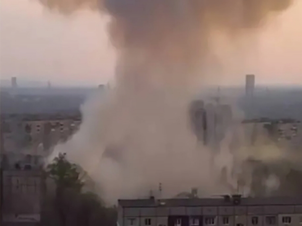 В Кривом Роге сняли на видео руины ресторана с телами наемников после удара &laquo;Искандера&raquo; (ВИДЕО)