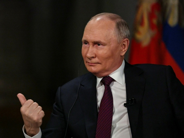 «Хомячат сотни миллиардов»: Путин высказался о переговорах с Трампом по Украине и участии в них Зеленского, озвучив условие для начала диалога (ВИДЕО) «Хомячат сотни миллиардов»: Путин высказался о переговорах с Трампом по Украине и участии в них Зеленского, озвучив условие для начала диалога (ВИДЕО)