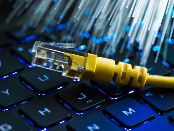 В нескольких регионах РФ перестал работать мировой Интернет: СМИ выяснили причину (ФОТО)