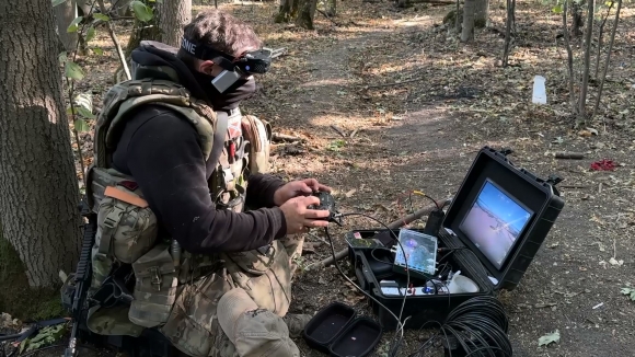 FPV-дроны: молниеносные атаки с неба FPV-дроны: молниеносные атаки с неба