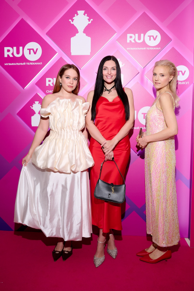 Препати Премии RU.TV: яркий старт главного музыкального события Препати Премии RU.TV: яркий старт главного музыкального события