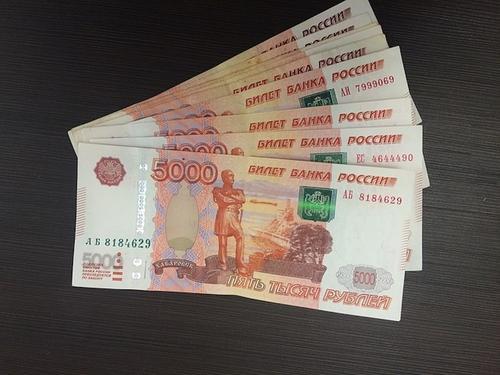 Продукты по карточкам: в Госдуме рассмотрят законопроект о поддержке малоимущих Продукты по карточкам: в Госдуме рассмотрят законопроект о поддержке малоимущих