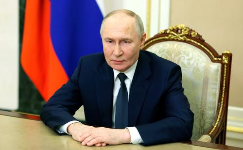 Путин наградил орденом Пирогова коллектив Городской больницы №2 города Белгорода Путин наградил орденом Пирогова коллектив Городской больницы №2 города Белгорода