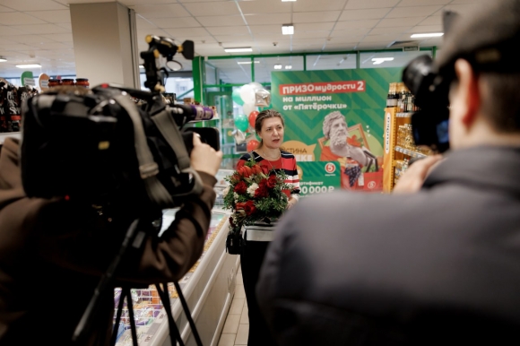 В Петербурге женщина сходила в магазин и выиграла миллион рублей В Петербурге женщина сходила в магазин и выиграла миллион рублей